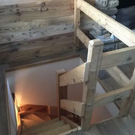 Apartment De Rose House *
